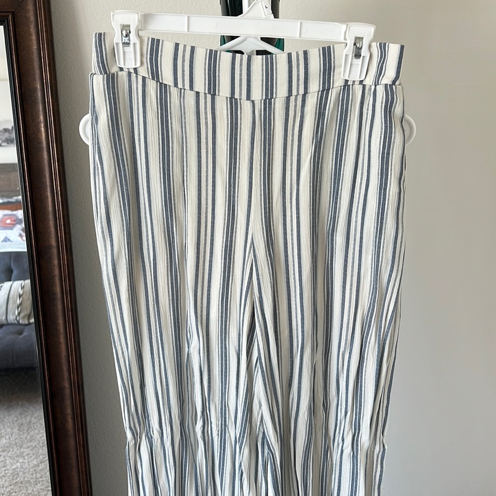 Open flow pants-Forever21